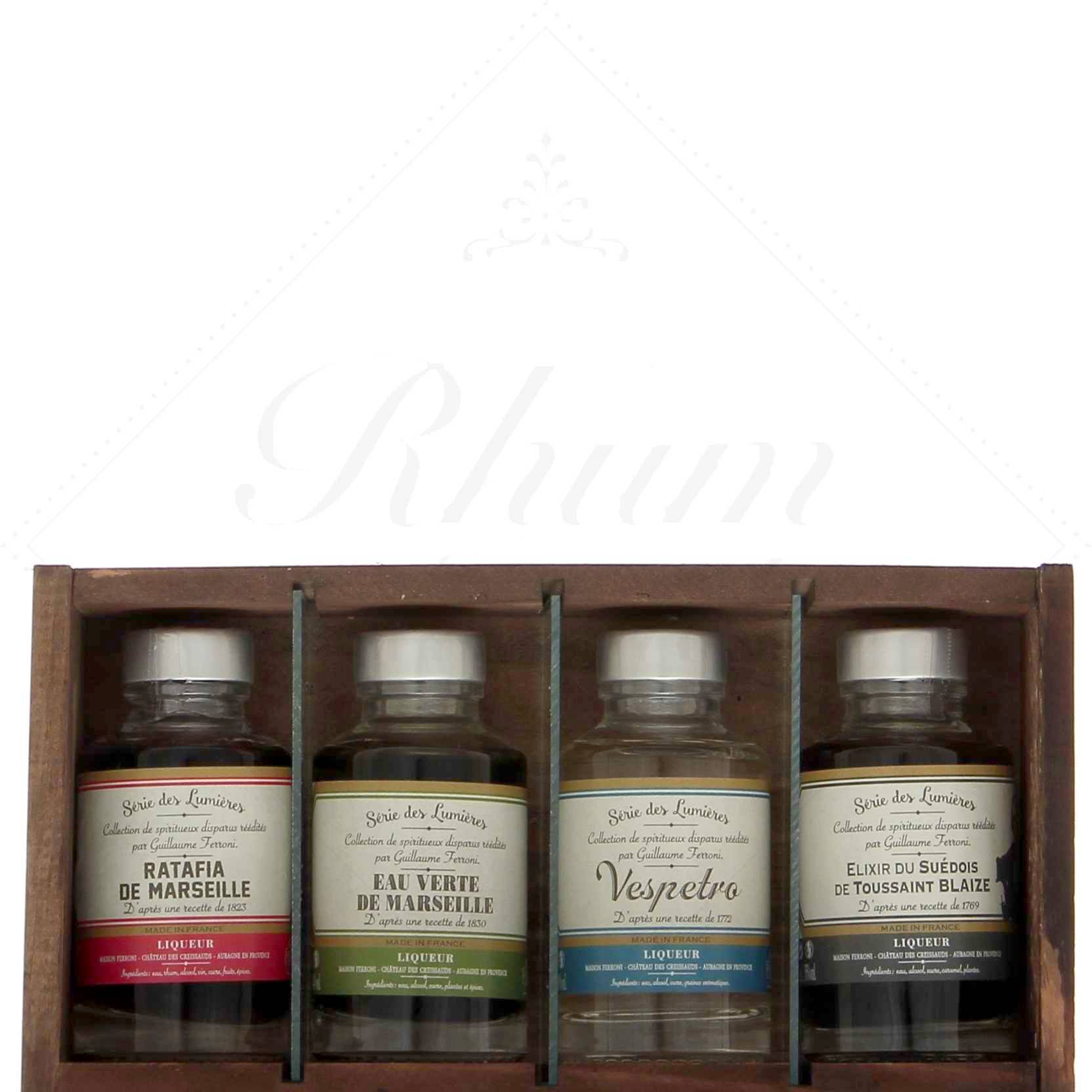 Coffret dégustation Rhum Tasting box set de 24 echantillons en coffret  cadeau en bois
