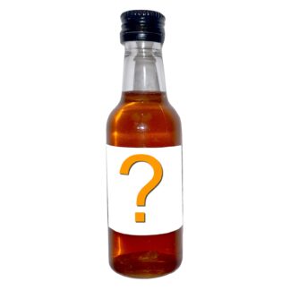 1 échantillon mystère rhum de 5 cl et d'une valeur de 9 à 12 euros